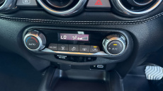 Nissan Juke 1.6 Hybrid N-Connecta 5dr Auto Hybrid Hatchback